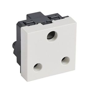 572122 South African type socket outlets Arteor